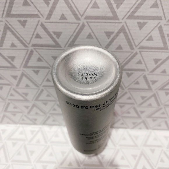 Living Proof Perfect hair Day (PhD) Advanced Clean Dry Shampoo - Picture 11 of 11